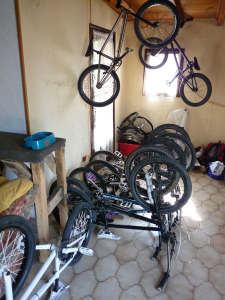 Garage à vélo / cuisine de la Moldavie