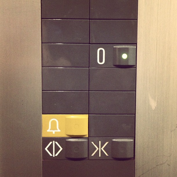 single-choice elevator