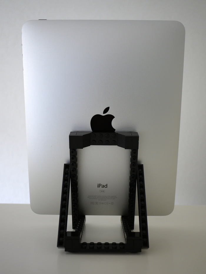 Back view with the iPad 1