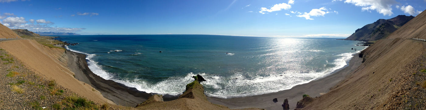 The sea is always fascinating for us swiss mountainy people :P